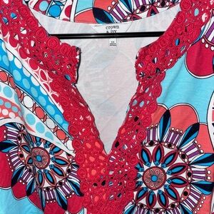 # Crown & Ivy 3X multicolored caftan-style midi dress